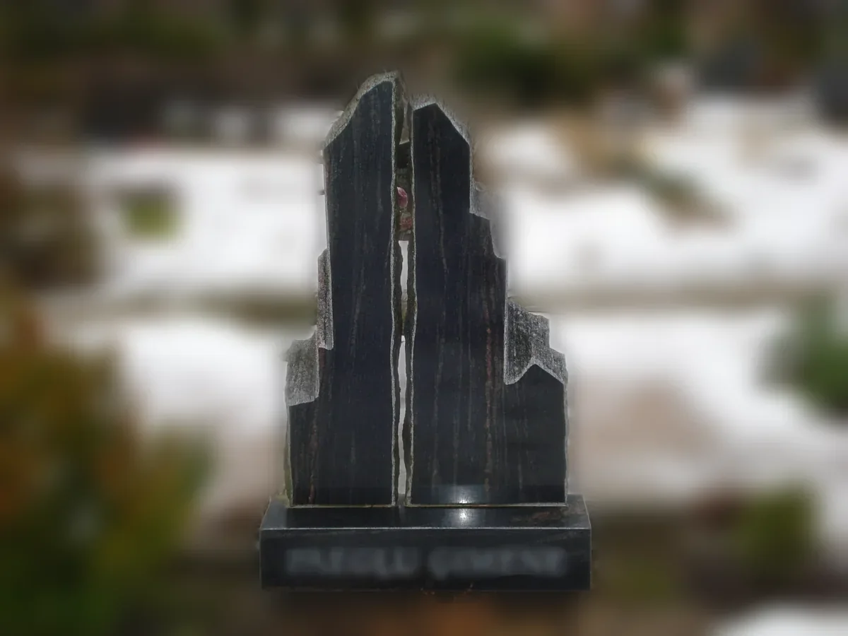 Piemineklis ar iegravētu tekstu Latvijā — Granīta Dizains